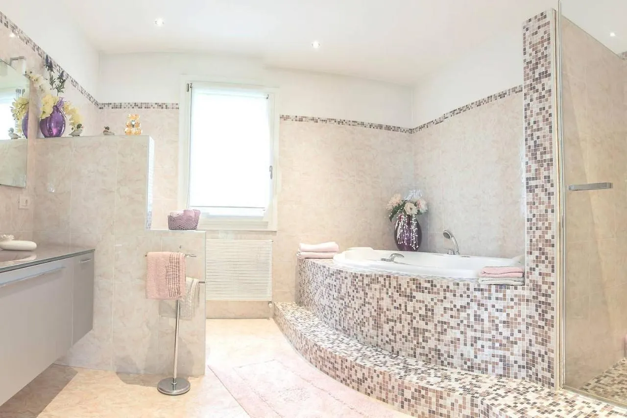 Bed and Breakfast Giardino Di Olga Mirano Italia