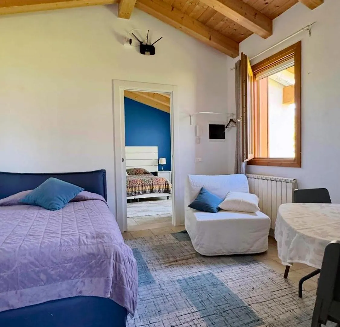 Bed & Breakfast Pool & Garden Villa Lelia Mirano Itálie